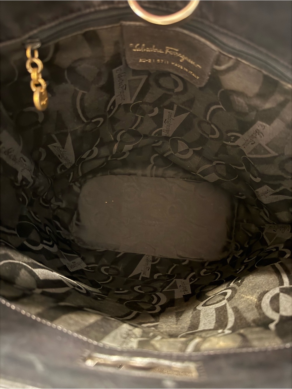 Salvatore Ferragamo Tote with Multicolor Shoe & Butterfly Print - Picture 9 of 14